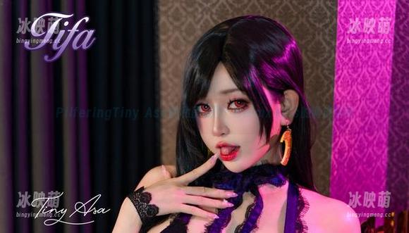 PilferingTiny Asa的私房美图：HelmxAnis的调皮瞬间